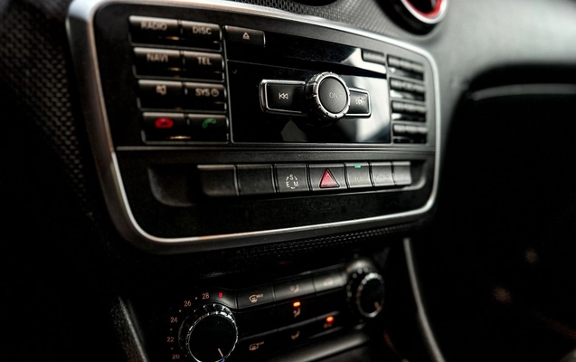 imagem-https://www.socarrao.com.br/sc-vehicle-images-prod/2518672/1788966433114-3efe3601154d4feea84a1a926f0f0459_1782152322689.jpg