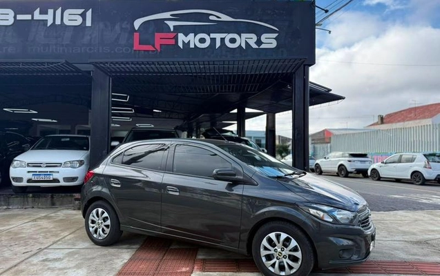 imagem-https://www.socarrao.com.br/sc-vehicle-images-prod/2518690/1783606921009-8259426_8_B_0036cae32e.jpeg