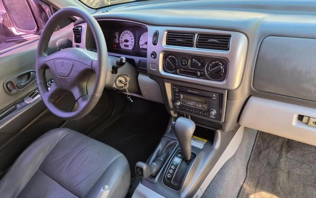 imagem-https://www.socarrao.com.br/sc-vehicle-images-prod/2519495/1787708806174-8260489_9_B_2f7148f059.jpeg