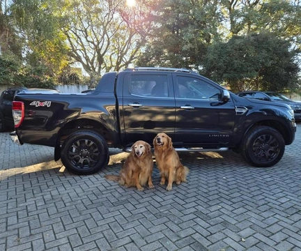 Ford Ranger 2017 Preto — foto 1 de 3
