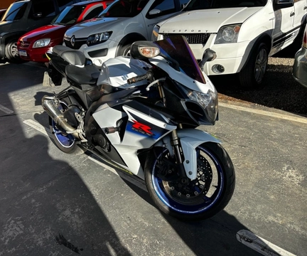 Suzuki GSX-R 1000 2011 Branco — foto 1 de 3