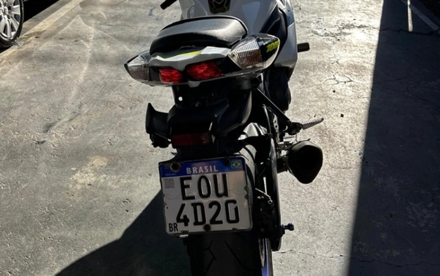 imagem-https://www.socarrao.com.br/sc-vehicle-images-prod/2519537/1783537255529-dvazfjFJTaDZ6ZnrOoA64mqVPwxkCXwt.jpg