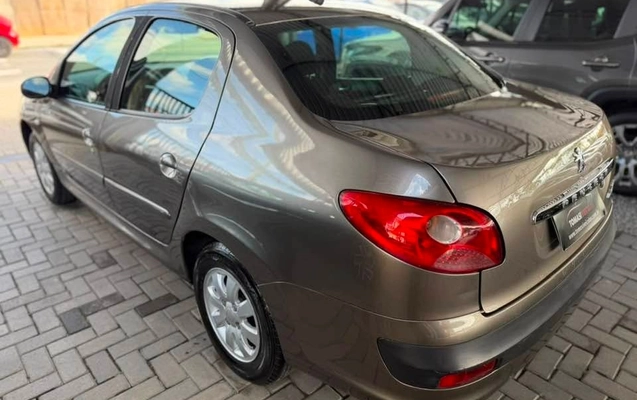 imagem-https://www.socarrao.com.br/sc-vehicle-images-prod/2519678/1783537637756-c6879a83-b4b2-4012-a78a-af60b23c8ea4.jpg