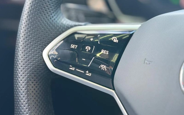 imagem-https://www.socarrao.com.br/sc-vehicle-images-prod/2519733/1787419034690-8259200_15_B_804a2b47eb.jpeg