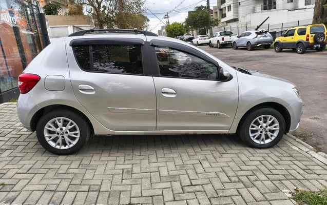 imagem-https://www.socarrao.com.br/sc-vehicle-images-prod/2519854/1784924738540-8260864_6_B_77aaa2995d.jpeg