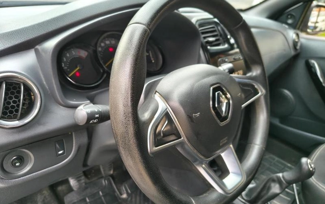 imagem-https://www.socarrao.com.br/sc-vehicle-images-prod/2519854/1784924738542-8260864_13_B_fdfefe7032.jpeg