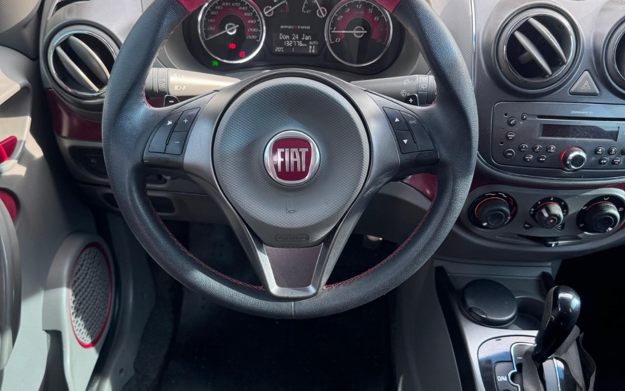 imagem-https://www.socarrao.com.br/sc-vehicle-images-prod/2520356/1783540204599-SU1HLTIwMjYwNzAyLVdBMDEwMi5qcGc.jpg