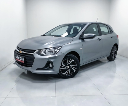 Chevrolet Onix 2025 Prata — foto 1 de 3