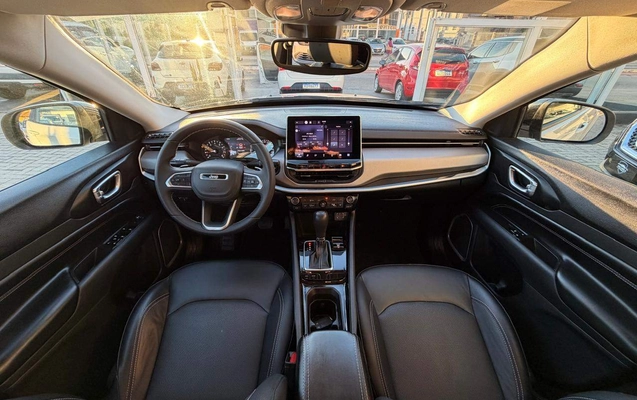 imagem-https://www.socarrao.com.br/sc-vehicle-images-prod/2521417/1787591327471-0b2e9b18a94340b5851e6081180a1a22_1783542077076.jpg