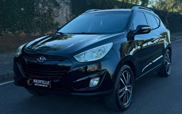 imagem-https://www.socarrao.com.br/sc-vehicle-images-prod/2521572/1788549164595-OA8sUaBMrjLB9jPSXoEAFWmChe1v69Zu.jpg