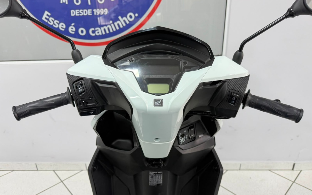 imagem-https://www.socarrao.com.br/sc-vehicle-images-prod/2521847/1783599513142-V2hhdHNBcHAgSW1hZ2UgMjAyNi0wNy0wOSBhdCAwOS4wMi4zNCAoMykuanBlZw.jpeg