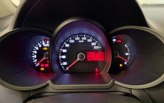 imagem-https://www.socarrao.com.br/sc-vehicle-images-prod/2521852/1789582539135-8261904_8_B_15a48e1fc9.jpeg
