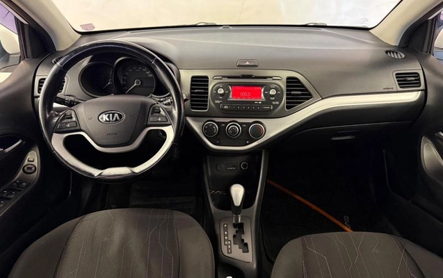 imagem-https://www.socarrao.com.br/sc-vehicle-images-prod/2521852/1789582539144-8261904_14_B_3f959a34fe.jpeg