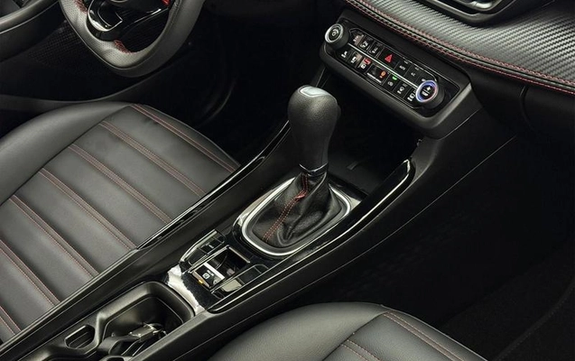 imagem-https://www.socarrao.com.br/sc-vehicle-images-prod/2521886/1789228432415-8086956_6_B_0669a67ed6.jpeg