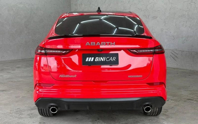 imagem-https://www.socarrao.com.br/sc-vehicle-images-prod/2521886/1789228432418-8086956_6_B_adc1e78c63.jpeg