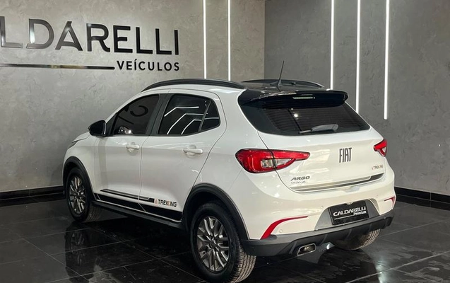 imagem-https://www.socarrao.com.br/sc-vehicle-images-prod/2521889/1788291969774-8261134_5_B_58524ba4ba.jpeg