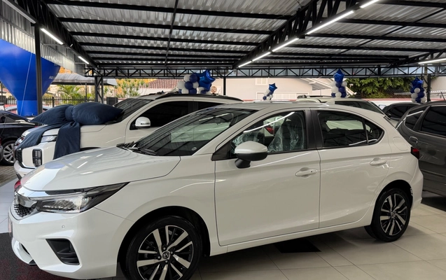 imagem-https://www.socarrao.com.br/sc-vehicle-images-prod/2521891/1783543435059-SU1HXzk3ODAuanBlZw.jpeg