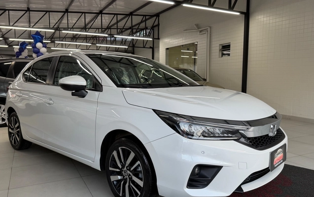 imagem-https://www.socarrao.com.br/sc-vehicle-images-prod/2521891/1783543435127-SU1HXzk3ODEuanBlZw.jpeg