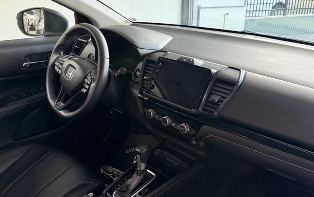 imagem-https://www.socarrao.com.br/sc-vehicle-images-prod/2521891/1783543435405-SU1HXzk3ODIuanBlZw.jpeg