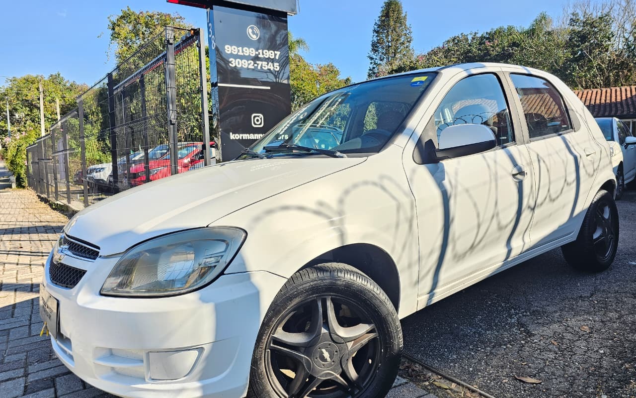 imagem-https://www.socarrao.com.br/sc-vehicle-images-prod/2522026/1784125390456-V2hhdHNBcHAgSW1hZ2UgMjAyNi0wNy0xNSBhdCAxMC4yOC41NS5qcGVn.jpeg