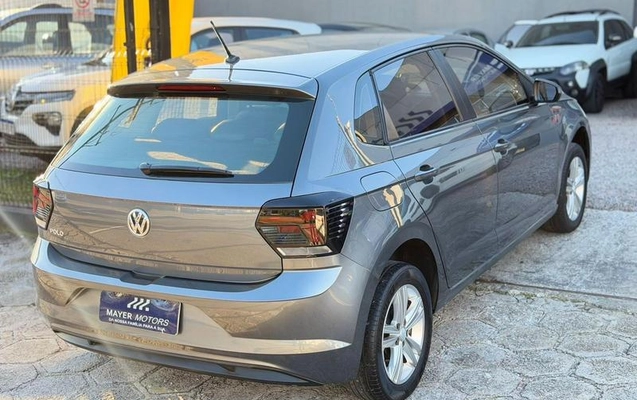 imagem-https://www.socarrao.com.br/sc-vehicle-images-prod/2522105/1788010248611-8262056_12_B_129f01c495.jpeg