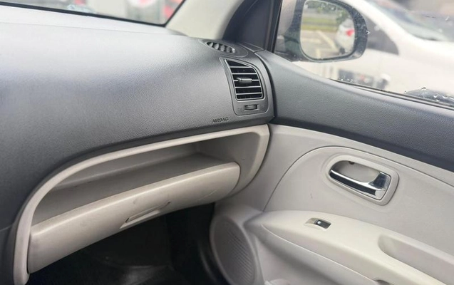 imagem-https://www.socarrao.com.br/sc-vehicle-images-prod/2522330/1785518319025-8187985_0_B_2443df6a3c.jpeg