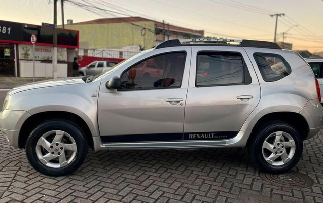 imagem-https://www.socarrao.com.br/sc-vehicle-images-prod/2522656/1788981283833-8262183_0_B_9851642adb.jpeg