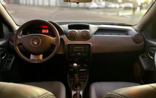 imagem-https://www.socarrao.com.br/sc-vehicle-images-prod/2522656/1788981283835-8262183_2_B_90184e00f7.jpeg