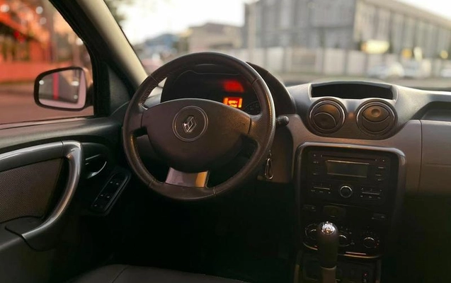 imagem-https://www.socarrao.com.br/sc-vehicle-images-prod/2522656/1788981283835-8262183_4_B_e565f76606.jpeg