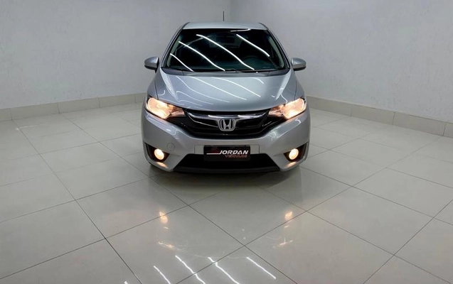 imagem-https://www.socarrao.com.br/sc-vehicle-images-prod/2522861/1787692497702-8262245_4_B_4413263bbd.jpeg