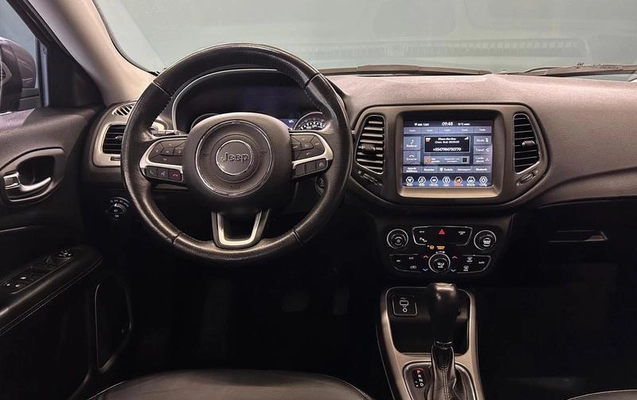 imagem-https://www.socarrao.com.br/sc-vehicle-images-prod/2523079/1789659291098-8201609_15_B_94faa8c580.jpeg