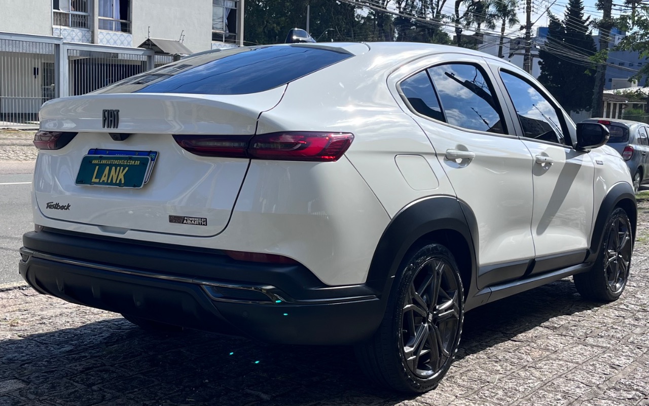 imagem-https://www.socarrao.com.br/sc-vehicle-images-prod/2525535/1783558720123-SU1HXzgyNDYuanBlZw.jpeg