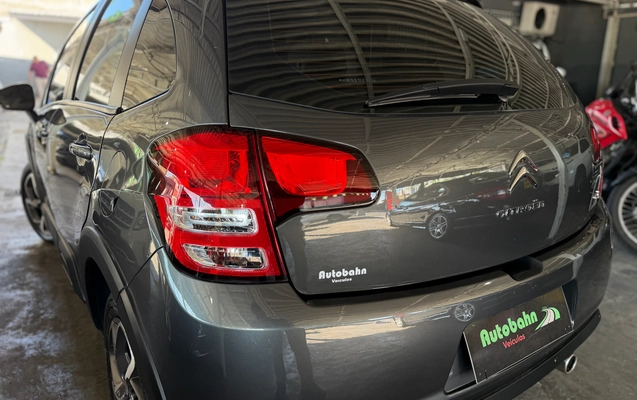 imagem-https://www.socarrao.com.br/sc-vehicle-images-prod/2526208/1783561562234-36cab931-3933-4fee-8d8e-65a1d274e8bf.jpg