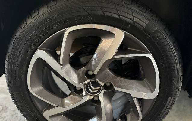 imagem-https://www.socarrao.com.br/sc-vehicle-images-prod/2526208/1783561562353-1c855de5-cdac-4c1e-a2f2-12aea2f86bf4.jpg