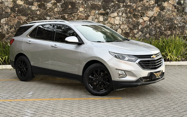 imagem-https://www.socarrao.com.br/sc-vehicle-images-prod/2531566/1783581808713-003_c32f01f4e5da151fef47637bd1f9d000.jpeg