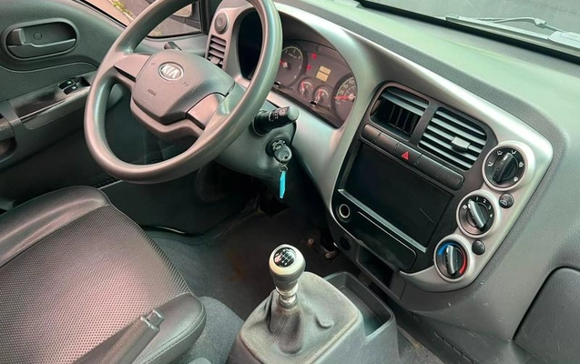 imagem-https://www.socarrao.com.br/sc-vehicle-images-prod/2534002/1788276579614-8184944_13_B_4b98d3399a.jpeg
