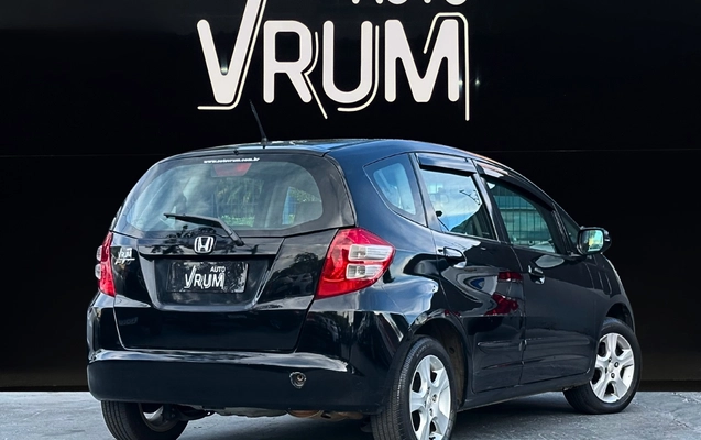 imagem-https://www.socarrao.com.br/sc-vehicle-images-prod/2534192/1783600271908-4_111841.jpg
