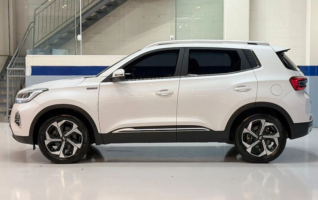 imagem-https://www.socarrao.com.br/sc-vehicle-images-prod/2534297/1784896192523-Q0FPQSBDSEVSWSBUSUdHTzVYIFBSTyBIRVYgLSAyMDIzIC0gQlJBTkNPIC0gUlhYOEc4NyAoMykuanBn.jpg