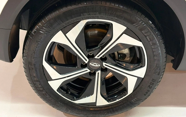 imagem-https://www.socarrao.com.br/sc-vehicle-images-prod/2534297/1784896193214-Q0FPQSBDSEVSWSBUSUdHTzVYIFBSTyBIRVYgLSAyMDIzIC0gQlJBTkNPIC0gUlhYOEc4NyAoMTQpLmpwZw.jpg