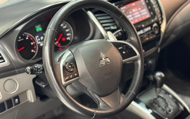 imagem-https://www.socarrao.com.br/sc-vehicle-images-prod/2534297/1784896193555-Q0FPQSBDSEVSWSBUSUdHTzVYIFBSTyBIRVYgLSAyMDIzIC0gQlJBTkNPIC0gUlhYOEc4NyAoMTkpLmpwZw.jpg