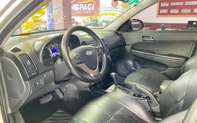 imagem-https://www.socarrao.com.br/sc-vehicle-images-prod/2534429/1785781415928-vehicle_image_1783360311_018866b9da611265c6fee793c5fb6856.jpeg