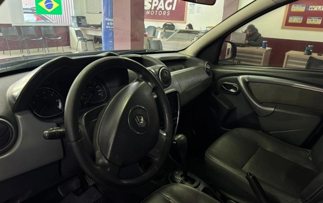 imagem-https://www.socarrao.com.br/sc-vehicle-images-prod/2534495/1787759028393-vehicle_image_1782412602_df03bfa9d394ad03bf8665dc2d0e159c.jpeg