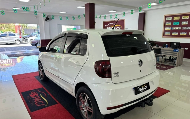 imagem-https://www.socarrao.com.br/sc-vehicle-images-prod/2534535/1789560075535-vehicle_image_1781803927_85b28980a464964407b4e3133db0a8ab.jpeg