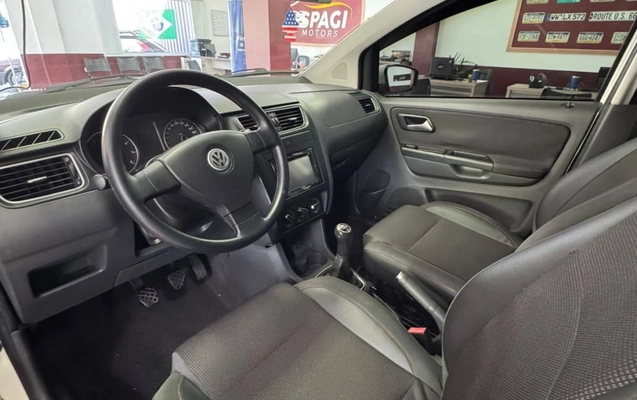imagem-https://www.socarrao.com.br/sc-vehicle-images-prod/2534535/1789560075540-vehicle_image_1781803936_9255860dba6c88649711e17ddeec2e81.jpeg