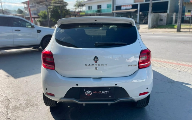 imagem-https://www.socarrao.com.br/sc-vehicle-images-prod/2534810/1783602264049-fa3210d76e65479f8deeabf782d279d4_1783602195387.jpg
