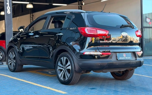 imagem-https://www.socarrao.com.br/sc-vehicle-images-prod/2534918/1792242960595-gb-42f3ad1.jpeg