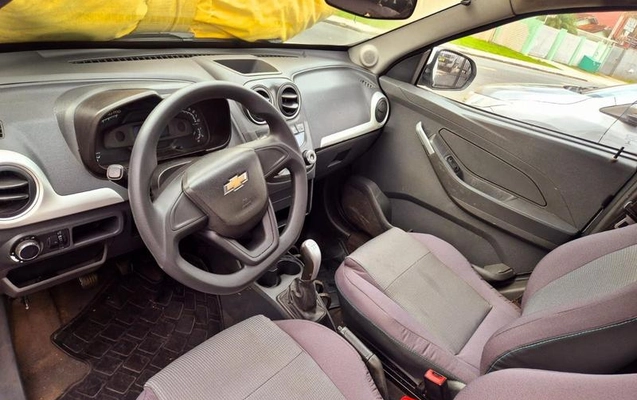 imagem-https://www.socarrao.com.br/sc-vehicle-images-prod/2534976/1783602873663-8262869_1_B_dcca865fbc.jpeg