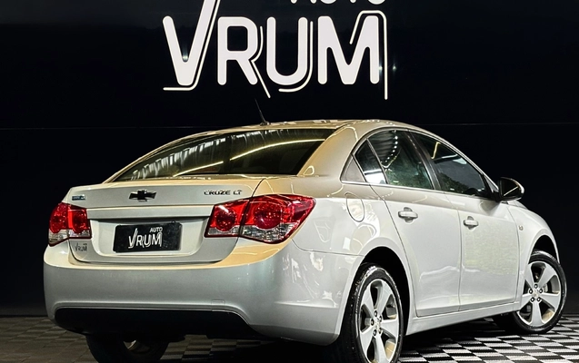 imagem-https://www.socarrao.com.br/sc-vehicle-images-prod/2535122/1783603298139-4_055230.jpg