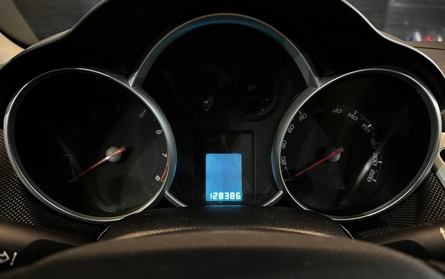 imagem-https://www.socarrao.com.br/sc-vehicle-images-prod/2535122/1783603298144-7_055230.jpg