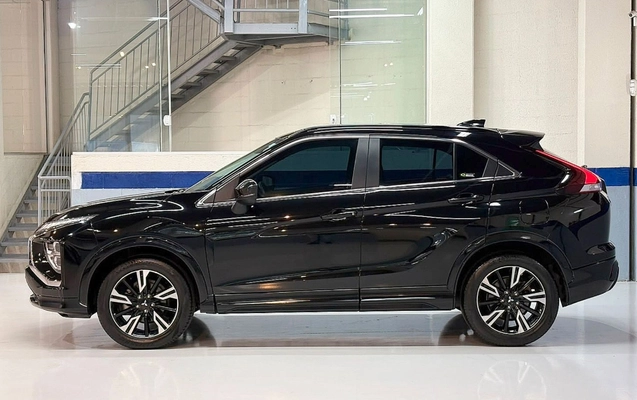 imagem-https://www.socarrao.com.br/sc-vehicle-images-prod/2535307/1784119908782-TUlUU1VCSVNISSBFQ0xJUFNFIEhQRS1TIEFXQyAtIDIwMjUgLSBQUkVUTyAtIFNGSTVGMDQgKDMpLmpwZw.jpg